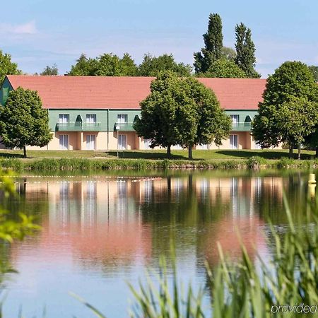 Ibis Styles Bourbon Lancy Hotell Exteriör bild