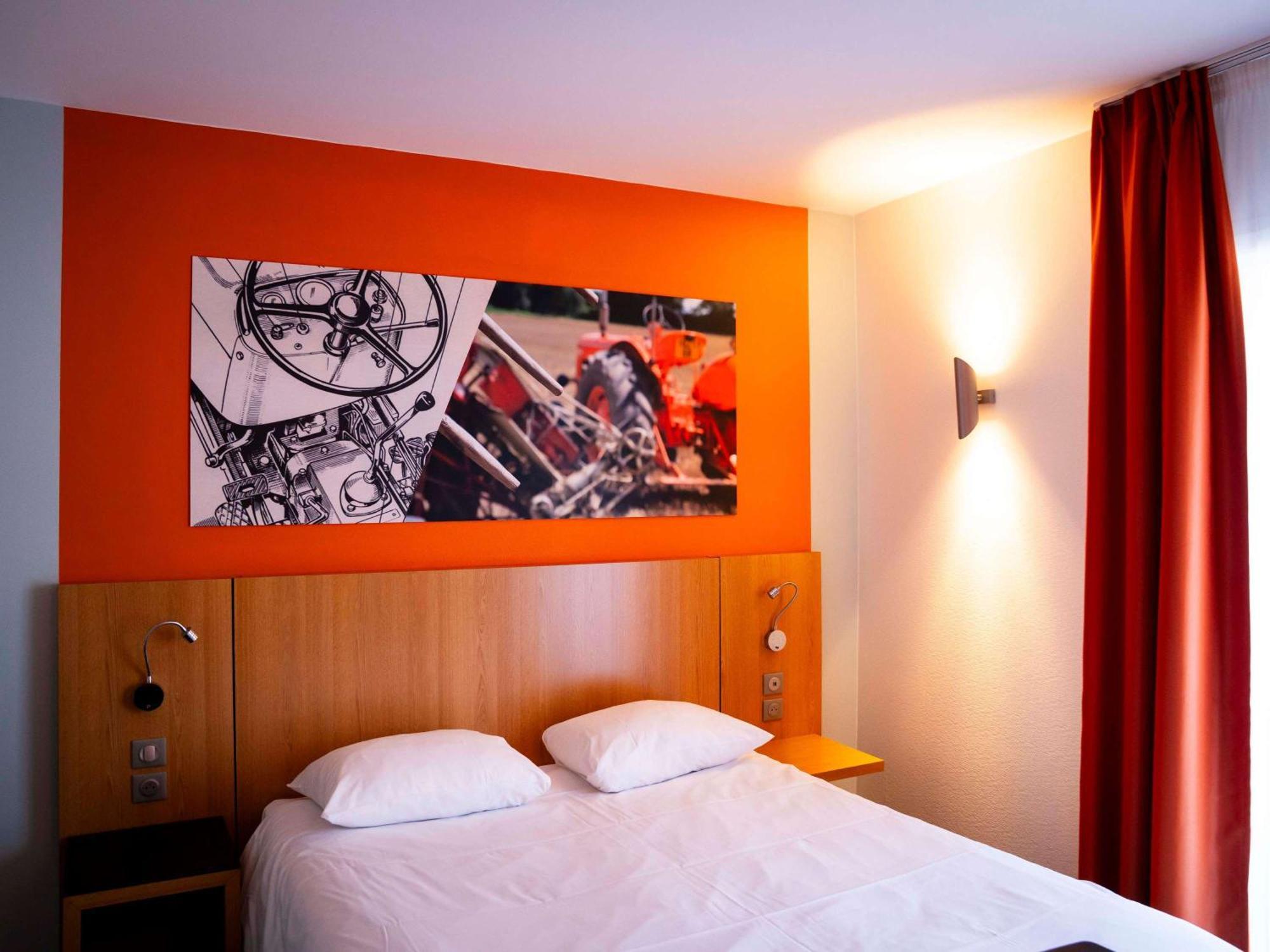 Ibis Styles Bourbon Lancy Hotell Exteriör bild